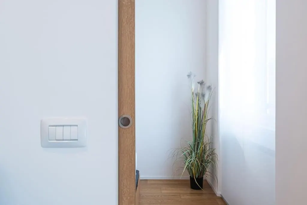Splendid One Bedroom De Angeli 2Nd Fl - Mirable Pm 米兰 公寓