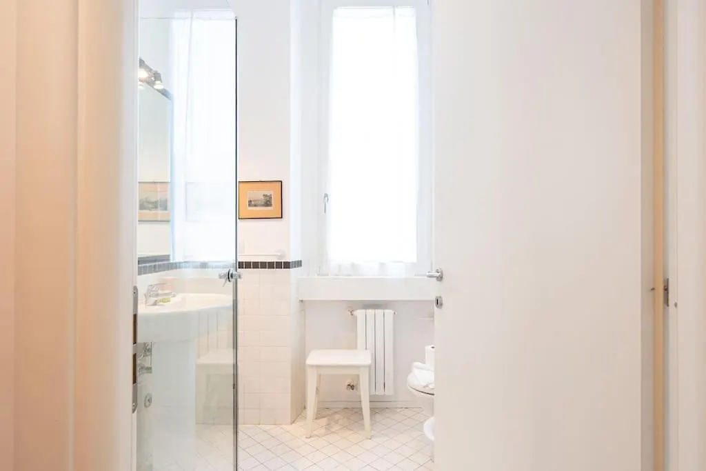 Splendid One Bedroom De Angeli 2Nd Fl - Mirable Pm 米兰 0*,  意大利