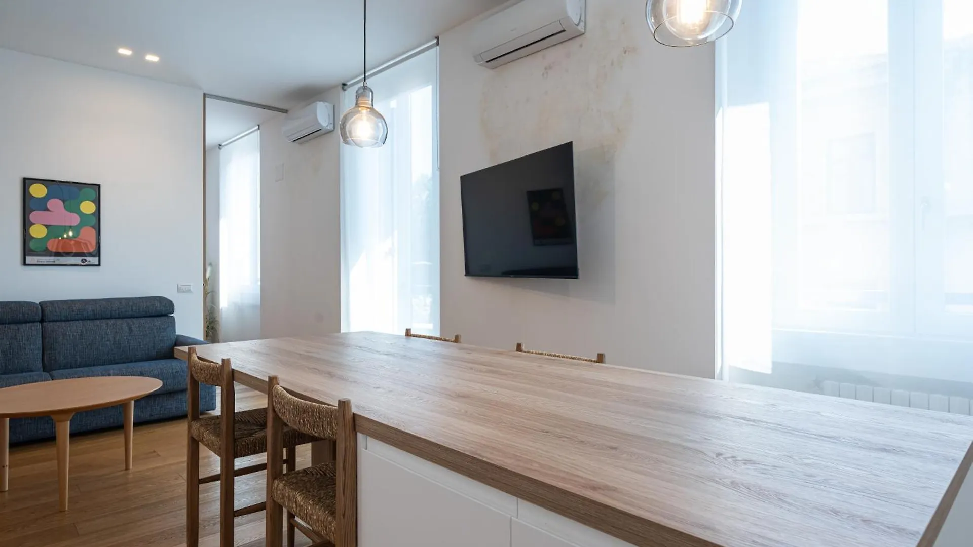 Splendid One Bedroom De Angeli 2Nd Fl - Mirable Pm Milan 0*,  Italy